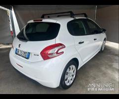 Peugeot 208 1.4 HDi 68 CV 5 porte Active - 16