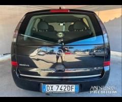 Opel Meriva 1.4 16V Cosmo - 13