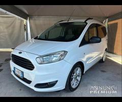 Ford Tourneo Courier 1.5 TDCI 75 CV Titanium