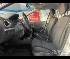 Renault Clio 1.2 16V 5 porte GPL Dynamique