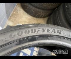 2 gomme 235/35 R19. Goodyear Eagle F1 80% / 2021