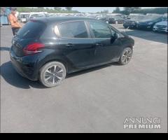 Peugeot 208 2020 YH01 Demolita - Per Ricambi - 6