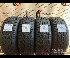 4 PNEUMATICI 215/60 R16 RIKEN INVERNALI 85%