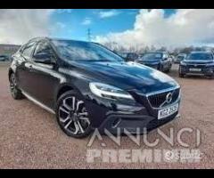 Volvo v40 ricambi musata frontale