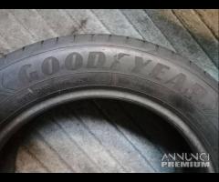 2 GOMME 225 55 17 GOODYEAR A465