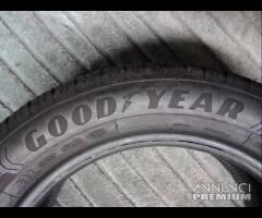 2 GOMME 205 55 16 GOODYEAR A455