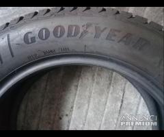 2 GOMME 235 55 18 GOODYEAR A430