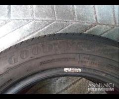 2 GOMME 205 55 16 GOODYEAR A266