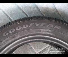 2 GOMME 175 65 15 GOODYEAR A180