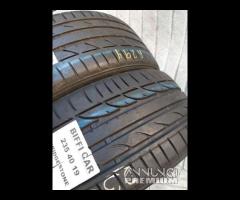 2 GOMME 235 40 19 BRIDGESTONE A88