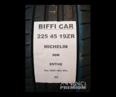 2 GOMME 225 45 19ZR MICHELIN A62