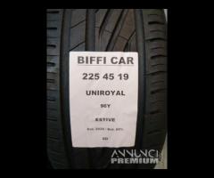 2 GOMME 225 45 19 UNIROYAL A60