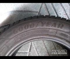 2 GOMME 175 65 14 GOODYEAR A22