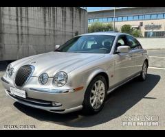 Jaguar S-Type 3.0 V6 24v. Executive