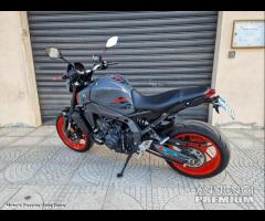 YAMAHA MT-09 ABS Uni - 2/2022 - Motor's Passion