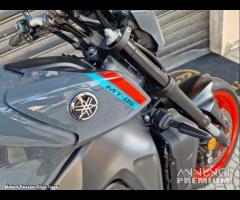 YAMAHA MT-09 ABS Uni - 2/2022 - Motor's Passion - 5