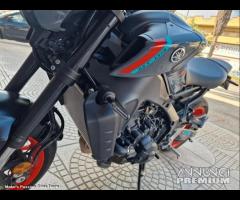 YAMAHA MT-09 ABS Uni - 2/2022 - Motor's Passion - 23