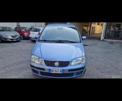 Fiat Idea 1.2 16V BlackLabel - 25