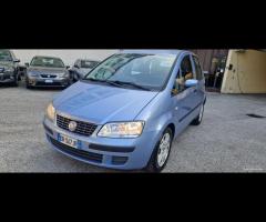 Fiat Idea 1.2 16V BlackLabel - 29