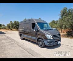 Mercedes sprinter