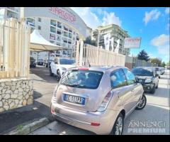 Lancia ypsilon 1.4gpl platino plus