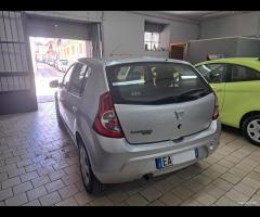 Dacia sandero 1.4 gpl unico prop 2010 - 7