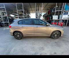 Fiat Tipo 1.3 Mjt S&S 5 porte Easy