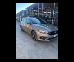 Fiat Tipo 1.3 Mjt S&S 5 porte Easy