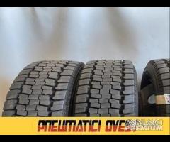 Gomme Usate UNIROYAL 205 75 17 - 3