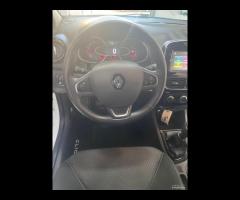 RENAULT CLIO 2019 - 15