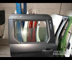 Porta Post. Dx Per Ford Transit Courrier 2017