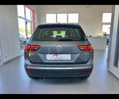 VOLKSWAGEN TIGUAN 2.0 TDI DSG 4MOTION - 2019 - 11