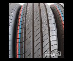 4 GOMME 215 60 17 MICHELIN A556