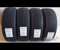 4 GOMME 205 55 16 VREDESTEIN A525