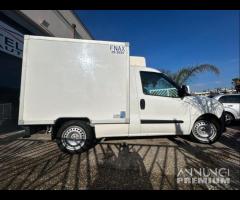 Fiat Doblo Doblò 1.3 MTJ 90 CV frigo 2011 - 16