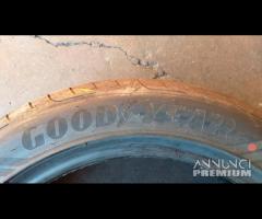 4 gomme 215 50 18 BRIDGESTONE A887