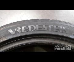 2 gomme 225 40 18 VREDESTEIN A1230