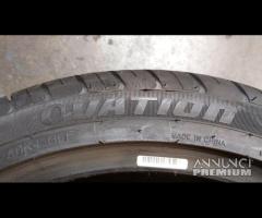 2 gomme 235 40 18 OVATION A1627