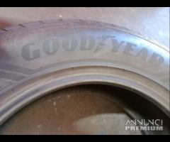 4 gomme 235 60 18 goodyear a2458