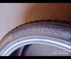 2 gomme 255 40 19 bridgestone a2401