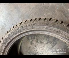 2 gomme 245 40 18 goodyear rft a3232