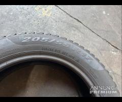 4 gomme 205 55 17 pirelli inv a3594