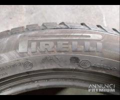 2 gomme 205 55 17 pirelli inv a3835