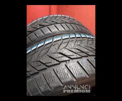 2 gomme 235 40 19 vredestein inv a3998