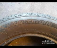 2 gomme 215 60 17 bridgestone a3968