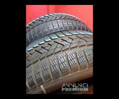 2 gomme 205 55 17 pirelli inv a3864