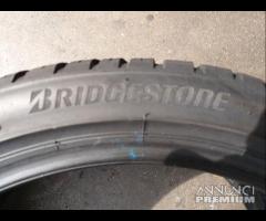 2 GOMME 225 40 18 BRIDGESTONE A4548 - 5