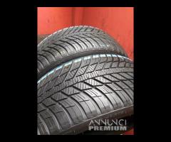 2 GOMME 225 40 18 NEXEN A4545