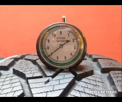 2 GOMME 235 35 19 UNIROYAL INV A4684 - 5