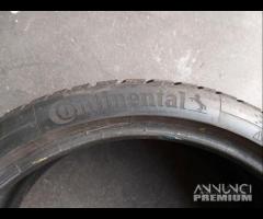 2 GOMME 245 35 20 CONTINENTAL INV A4980 - 5